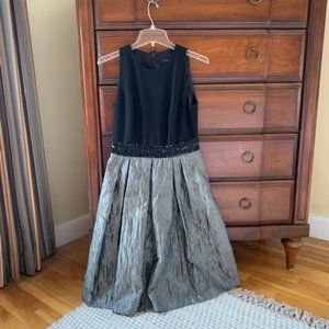 Carmen Marc Valvo party dress